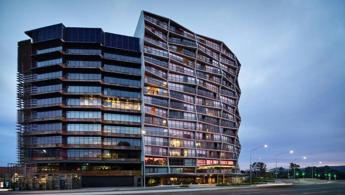 Nishi Holiday Apartments Canberra Exteriör bild