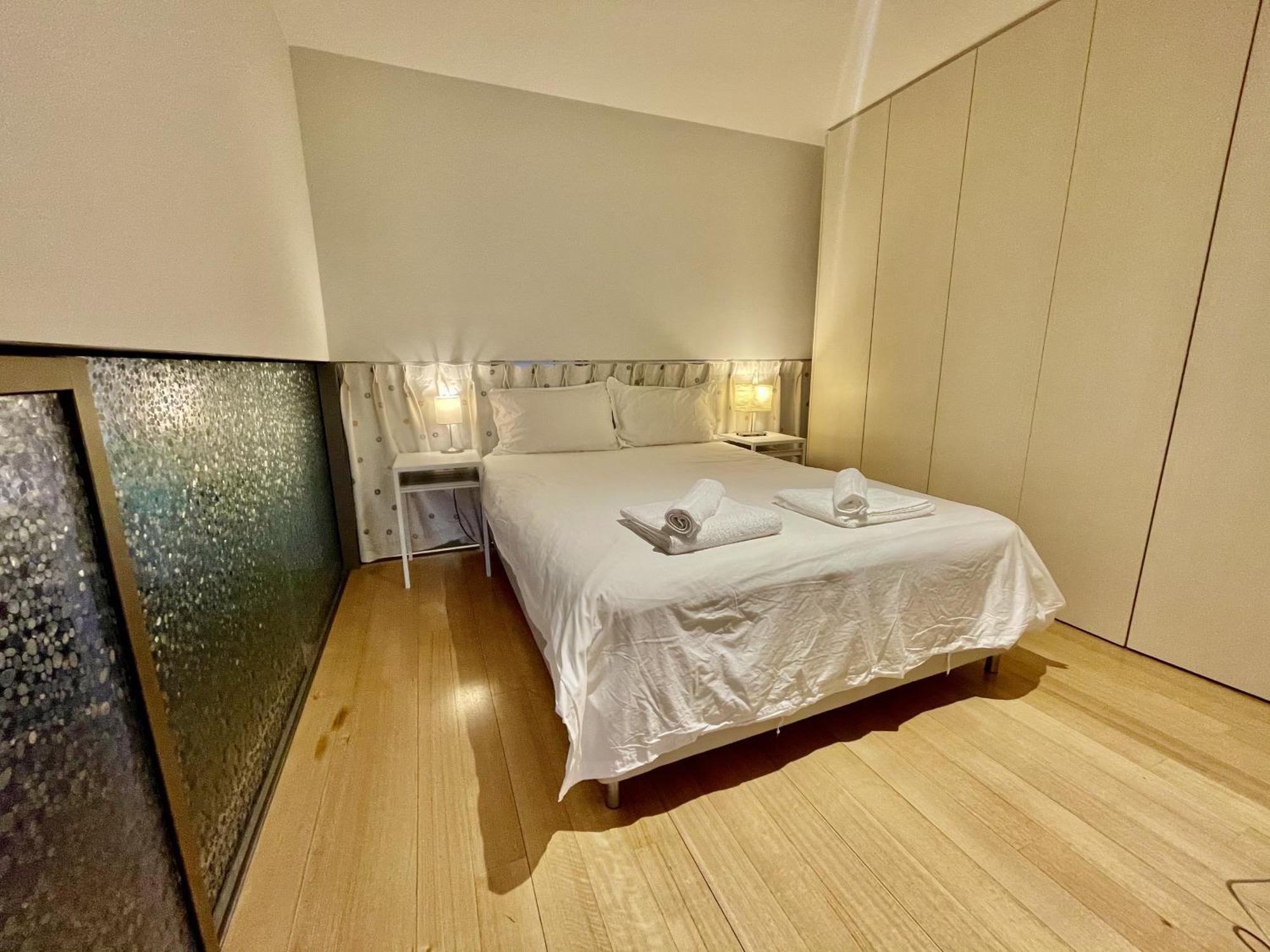 Nishi Holiday Apartments Canberra Rum bild